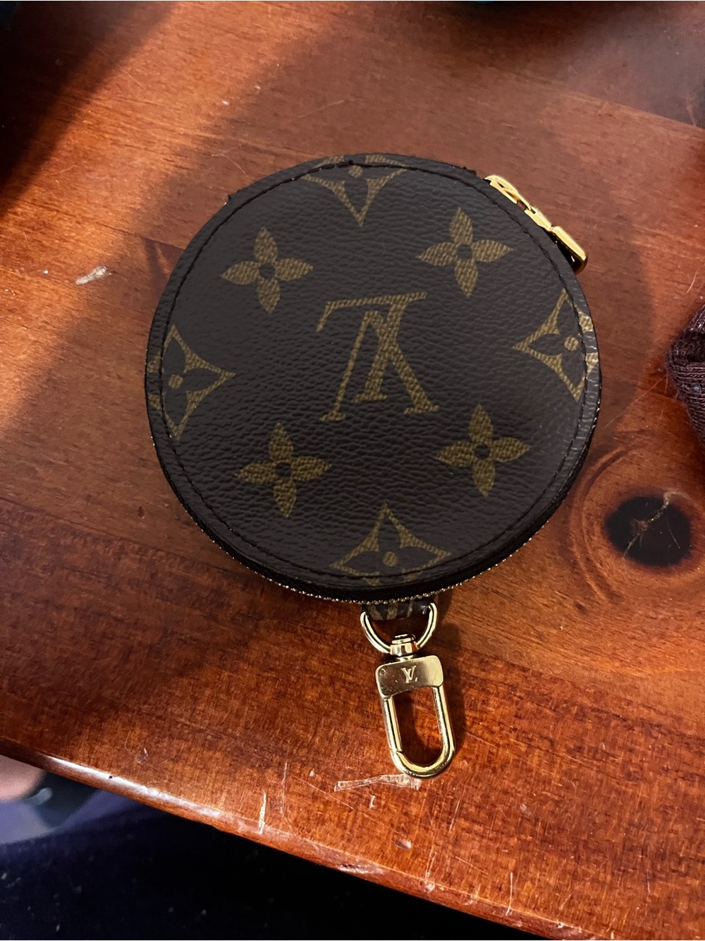 Louis Vuitton Monogram Round Coin Pouch in Brown with Gold Hardware